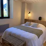 Les Demeures Azelie & * Chaudebonne