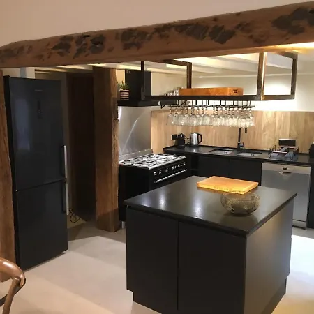 Les Demeures Azelie & Ferienhaus