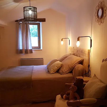 Les Demeures Azelie & Vakantiehuis *