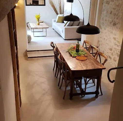 Les Demeures Azélie&spa * Chaudebonne